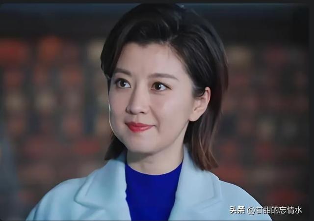 央视中文国际频道:十位新闻美女主播的风采与魅力
