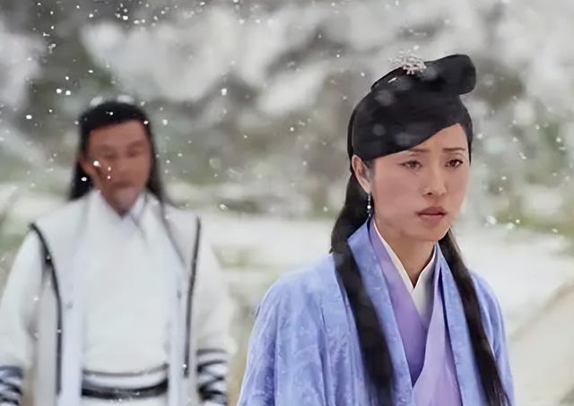 《天下第一》17年后主演今昔,海棠直播卖货,铁胆神侯已成老翁