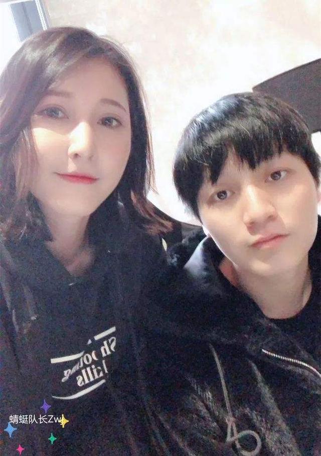 Dota2-悄默声地就把娃给生了?美女主播莉莉丝官宣:母女平安